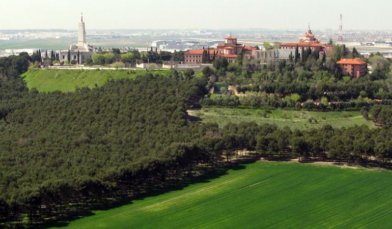 Imágenes del Cerro de los Ángeles en Getafe.