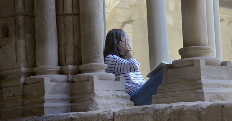 El claustre de la Seu Vella s'obre els dimecres als lectors i a la lectura.
