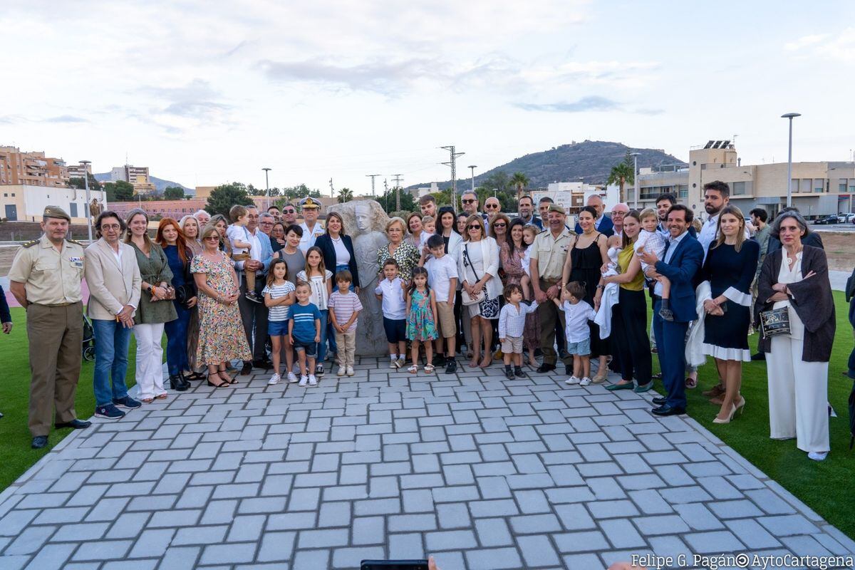 Inauguración de la plaza del Cabo Amate.