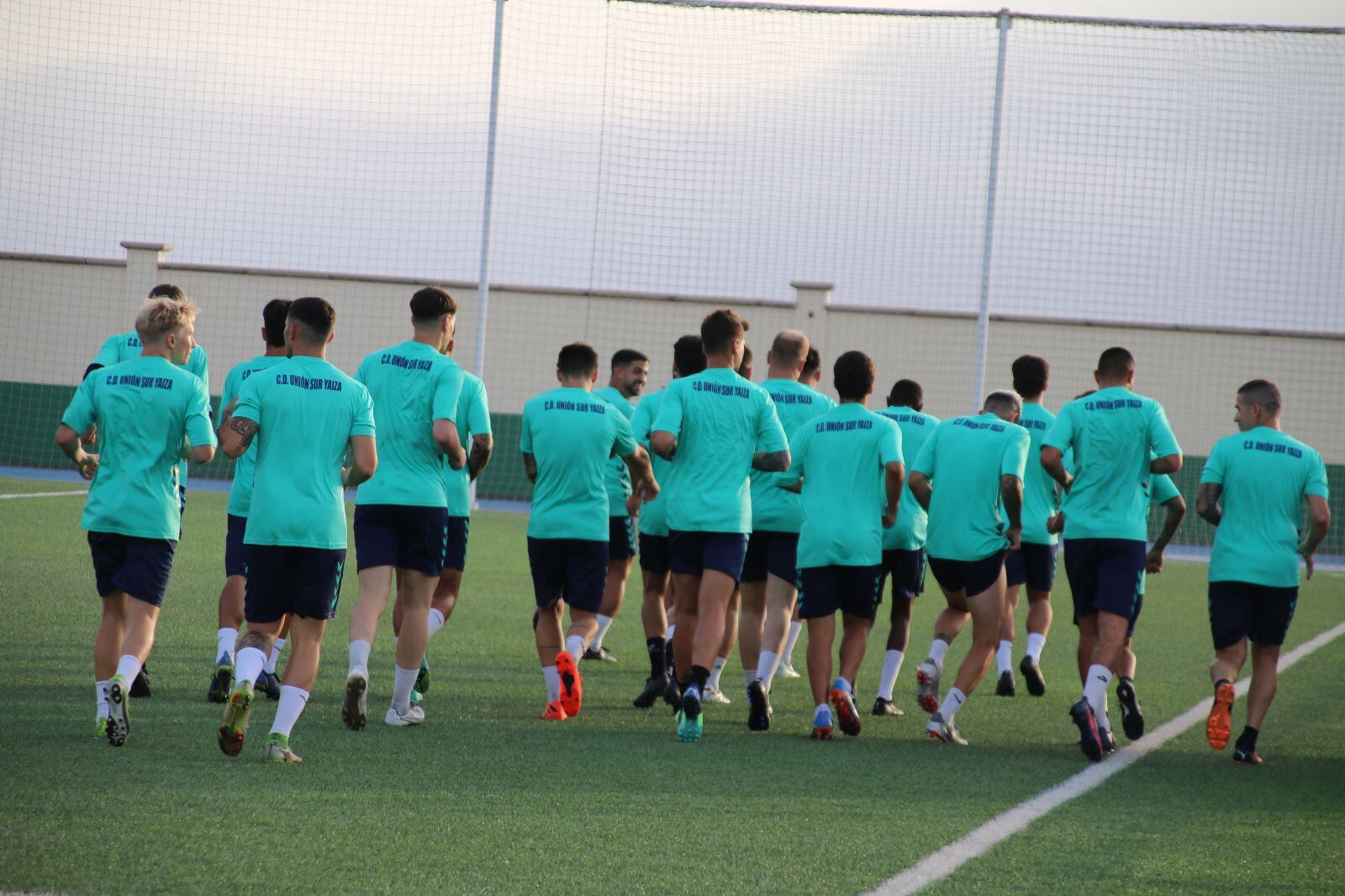 Entrenamiento de jugadores del Unión Sur Yaiza.