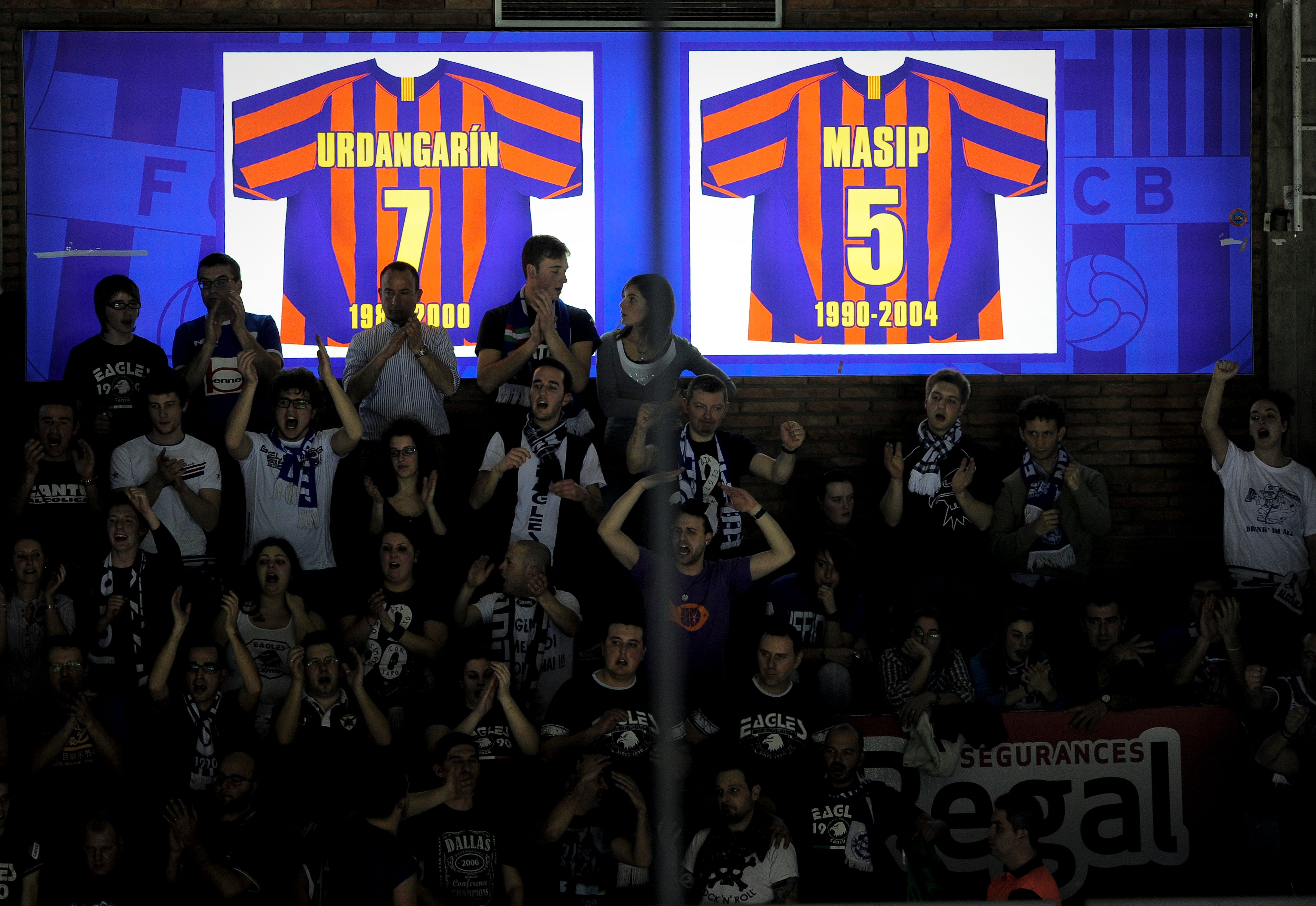 Las camisetas de Urdangarín y Masip en el Palau Blaugrana, Barcelona