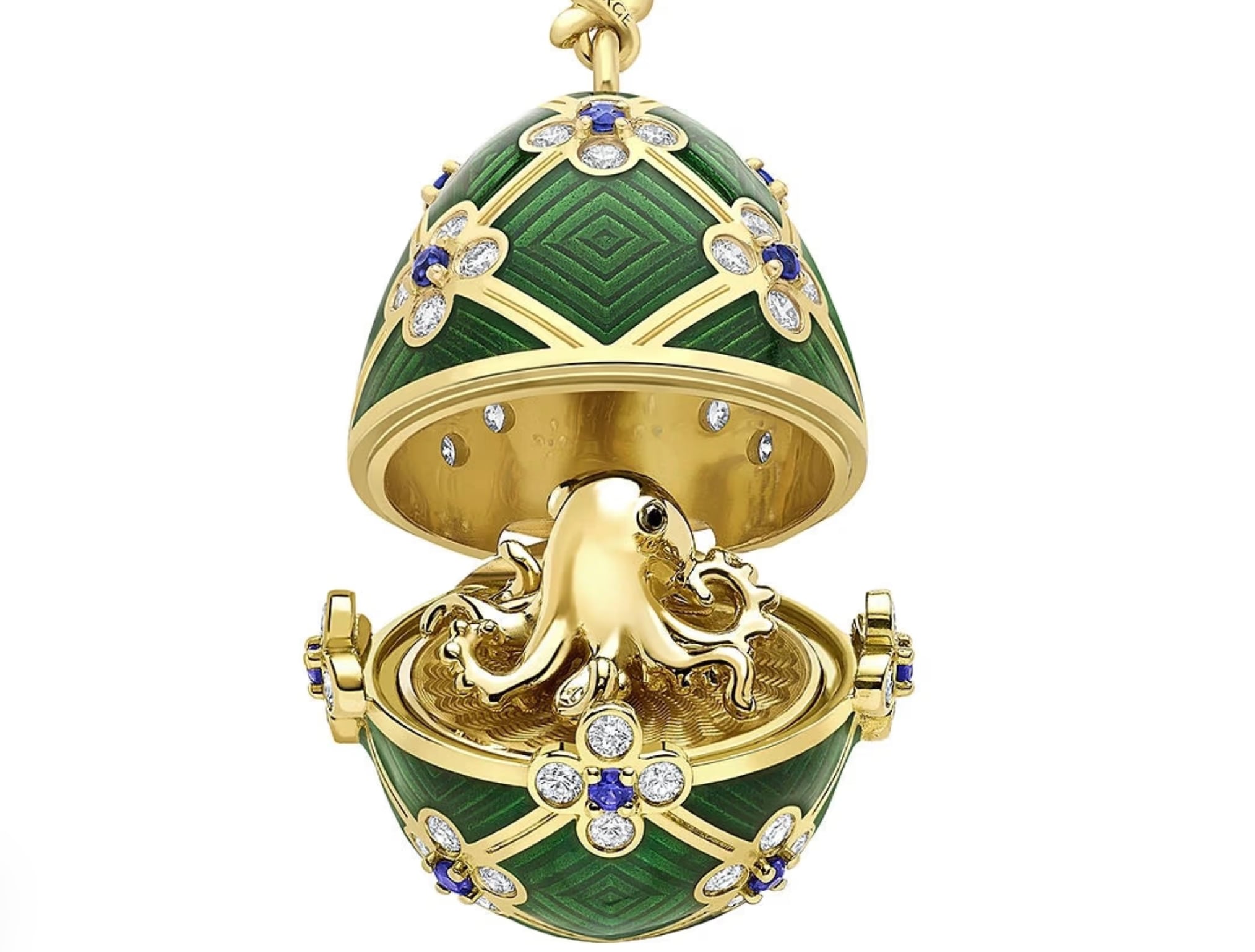 Un hombre de 32 años ha sido detenido en Auckland, en la Isla Norte de Nueva Zelanda, tras presuntamente ingerir un colgante Fabergé valorado en más de 18.000 euros