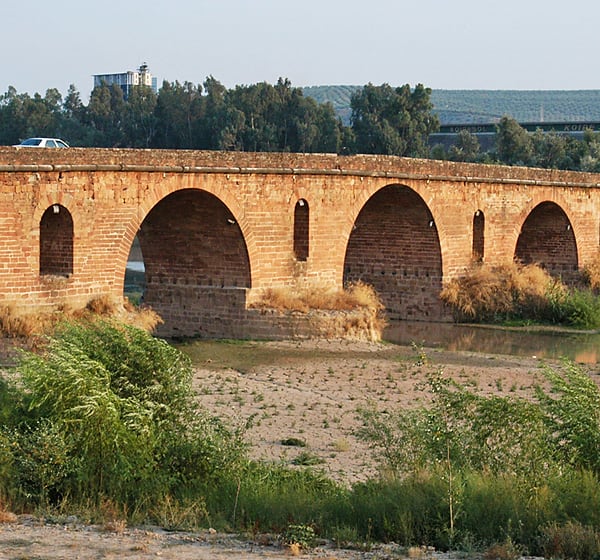 En Semana Santa no se podrá acceder a Andújar por el Puente Romano.