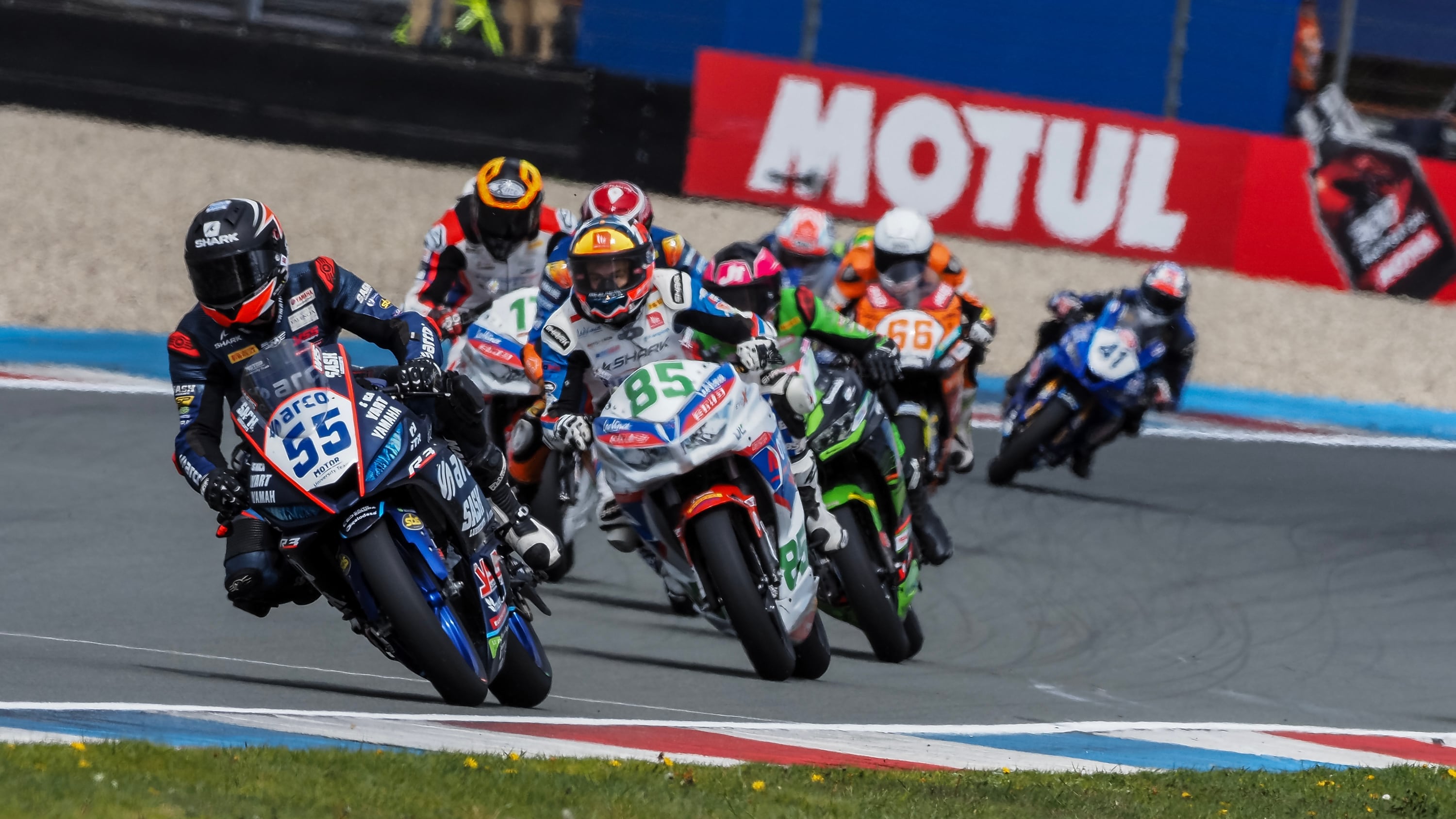 Unai Calatayud (ARCO SASH MotoR University Team), que salía séptimo, ha acabado segundo, consiguiendo su primer podio en la categoría (Foto: WorldSBK)