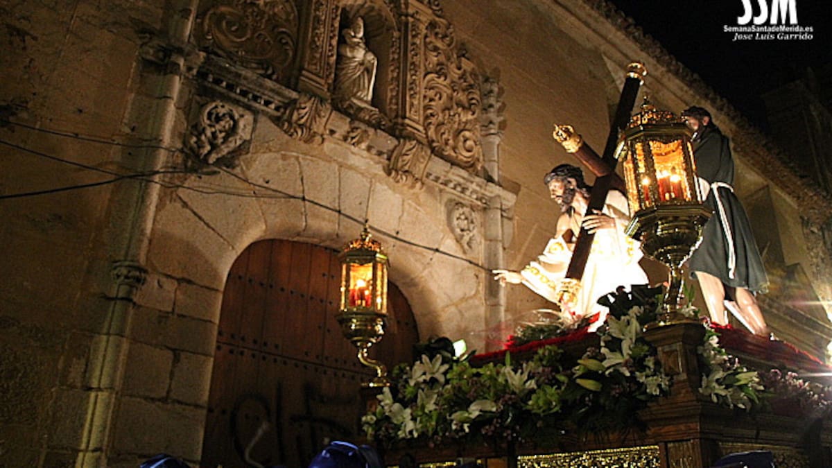 SEMANA SANTA MERIDA - COFRADÍA LAS TRES CAIDAS CON RUBEN MANCERA