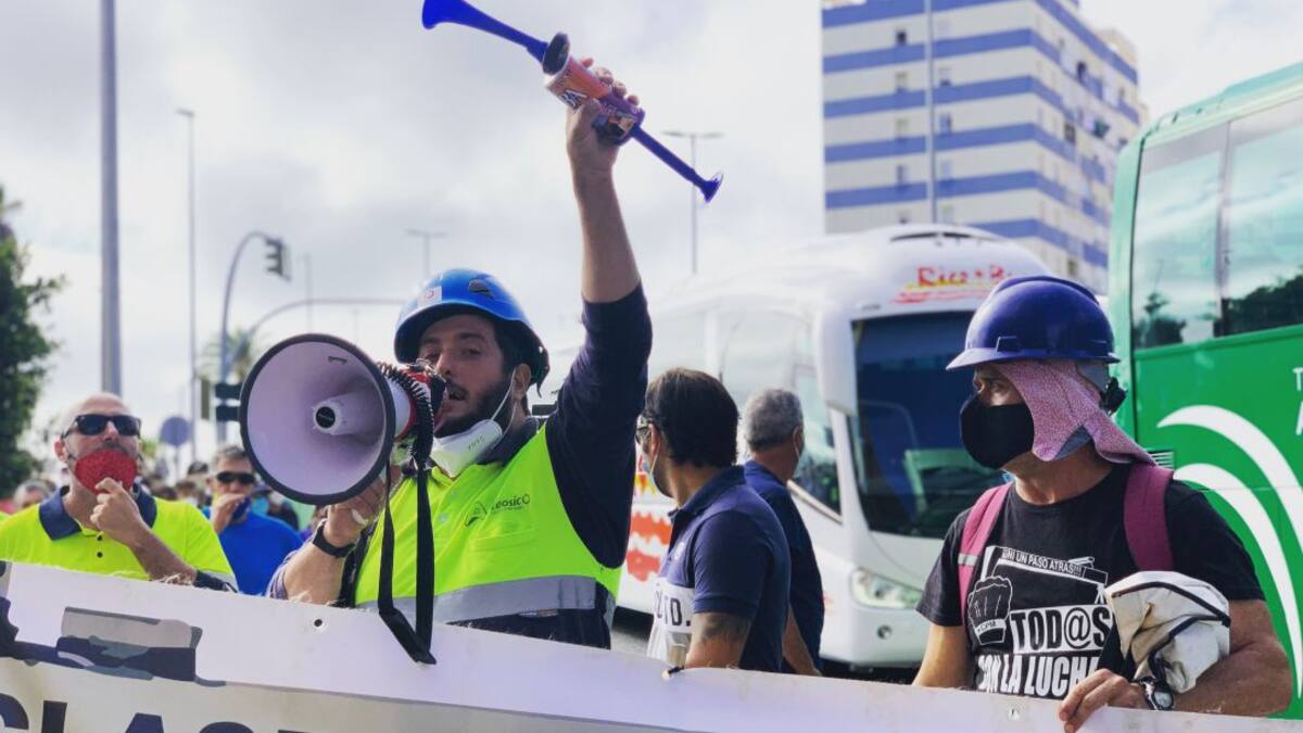Las protestas de astilleros vuelven a las calles de Cádiz