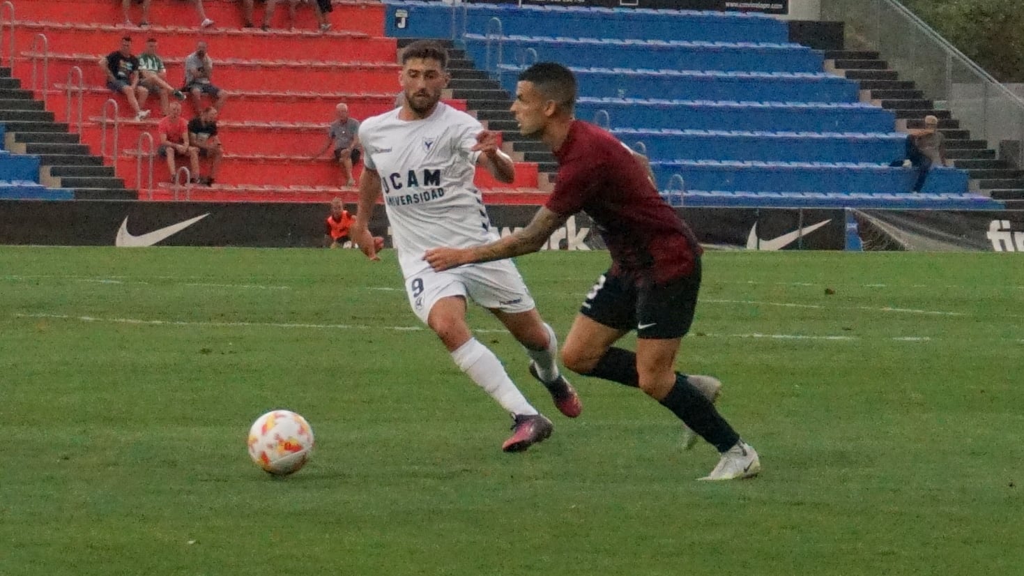 El Eldense fue superior pero no encontró el camino del gol