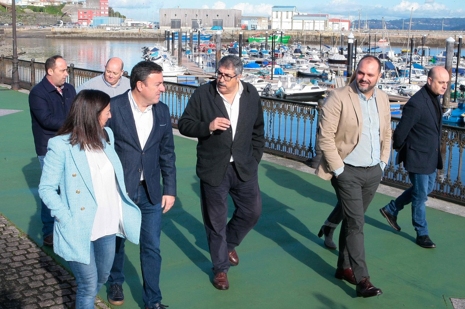 Valentín González Formoso en el puerto de Sada