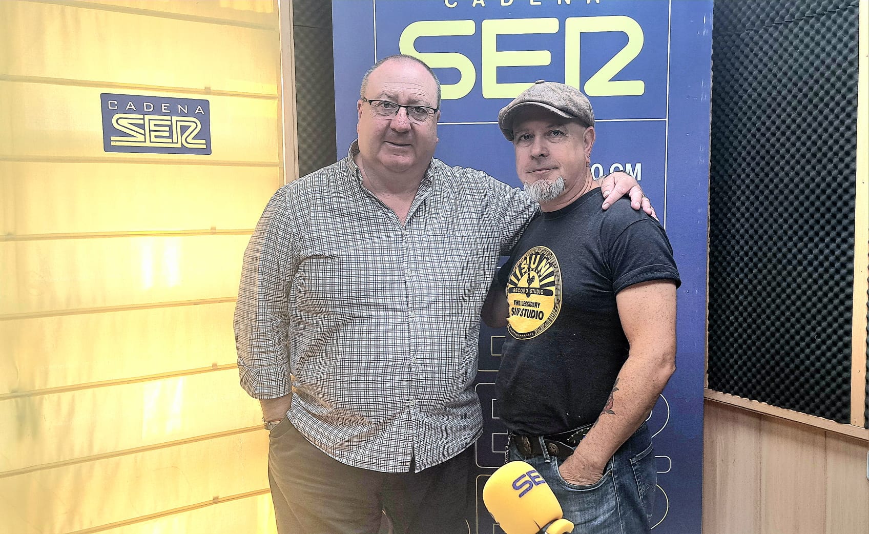 Juan Manuel Dicenta y Toni Barea tras la entrevista sobre el V Encuentro &quot;La Comarca del Swing&quot;