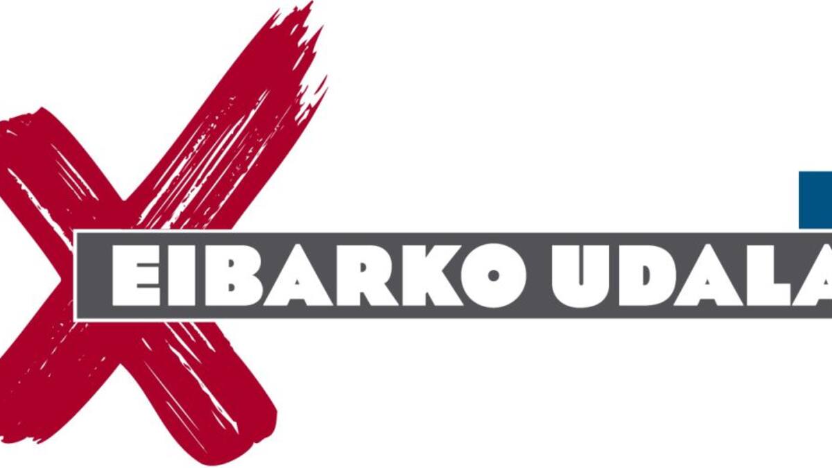 Reprochan al PNV de Eibar de hacer "propaganda partidista" con rescursos municipales