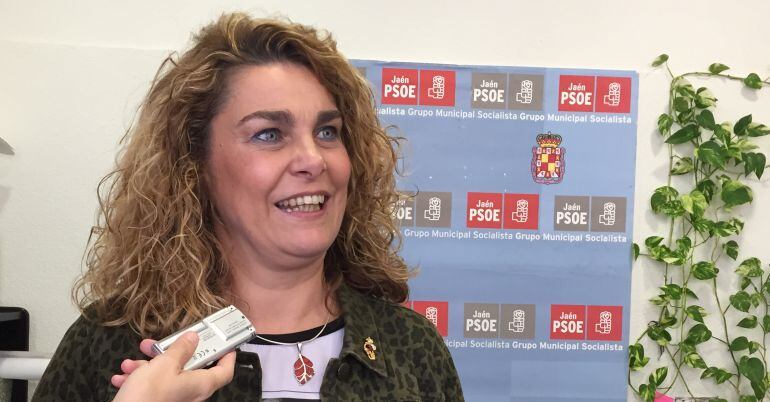 Matilde Cruz (PSOE) denuncia bloque de control de concesionarias por parte del PP de Jaén