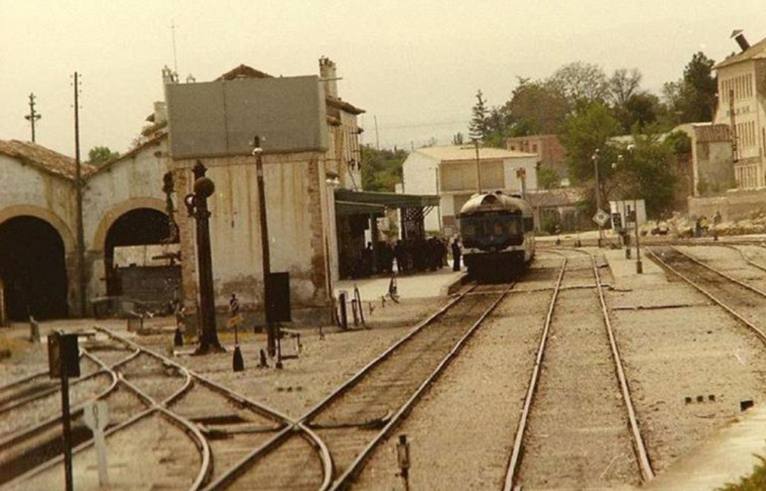 La estación de tren de Baza (Granada), en los años 70 del pasado siglo