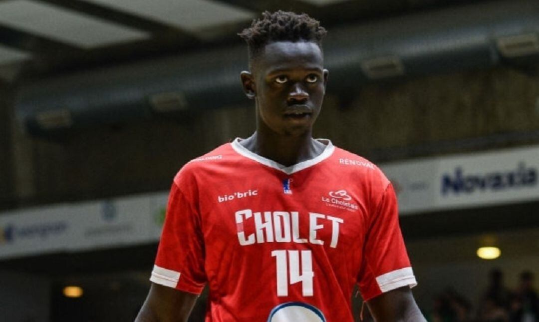 Peter Jok en el Cholet
