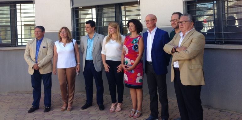 La Consejera junto a alcaldes de la Región.