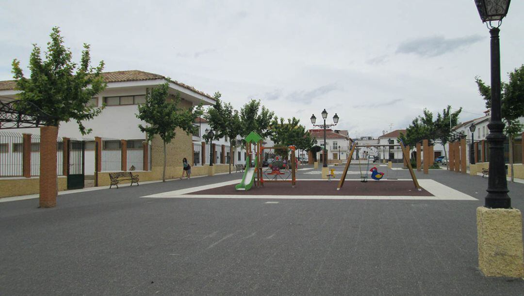 Plaza de la Virgen de la Cabeza de Marmolejo.