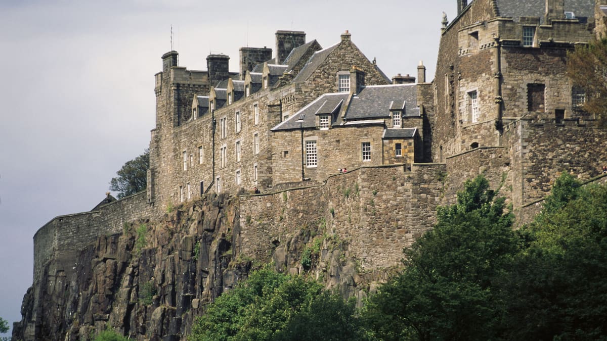 El castillo que tenía la llave de Escocia e inspiró la película de Braveheart