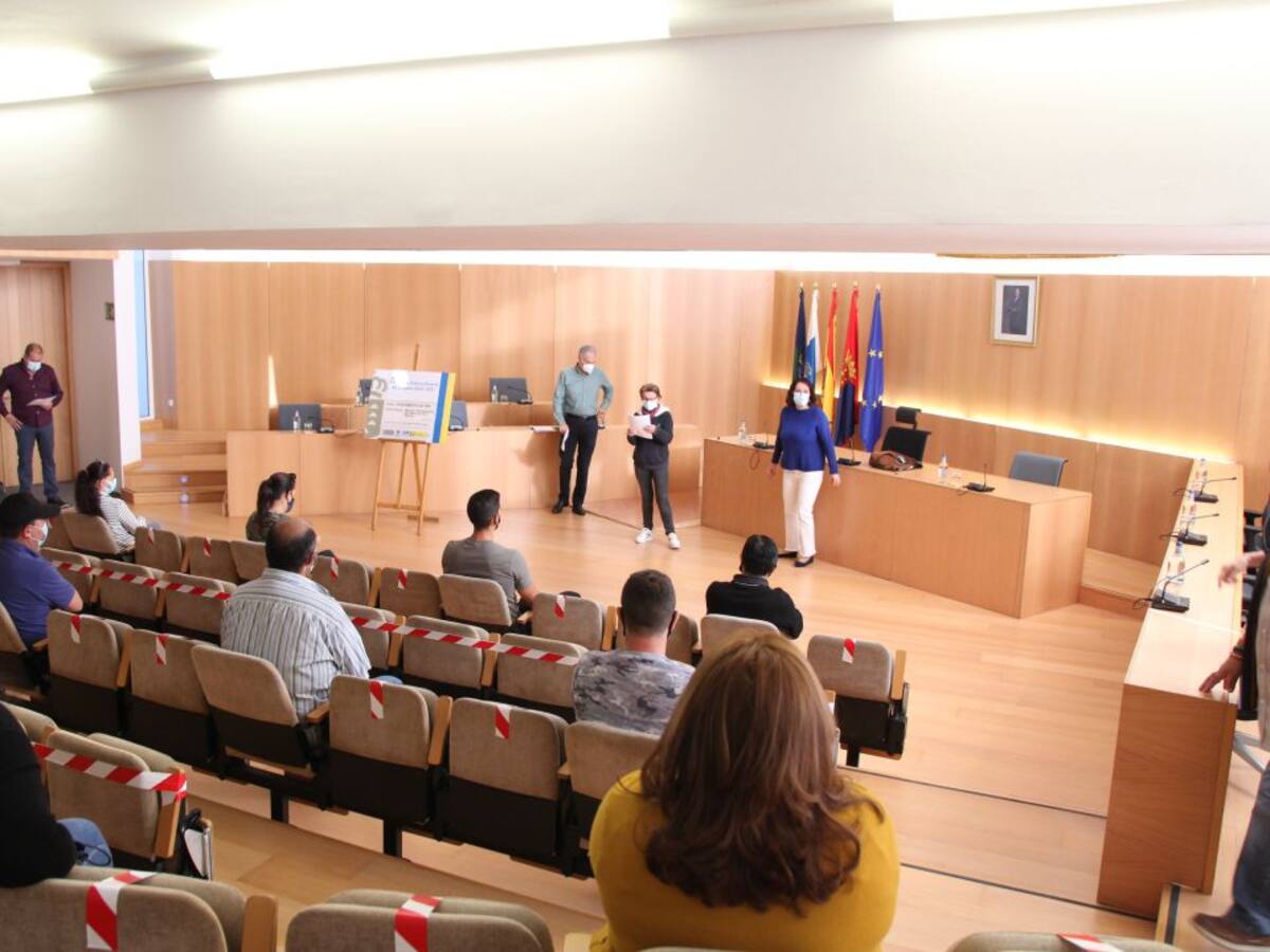 El Ayuntamiento de Tías contrata a 35 desempleados del municipio