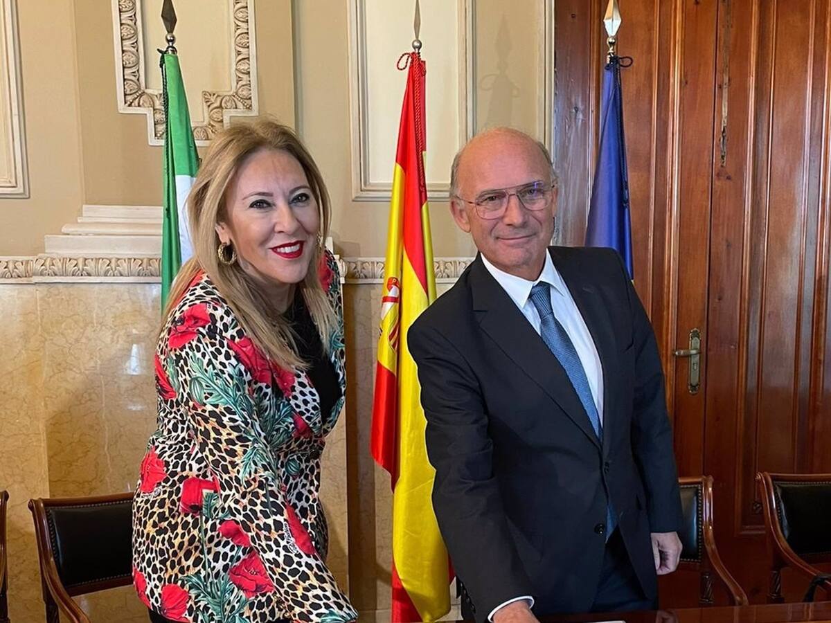 Málaga TechPark y Puerto de Málaga firman un protocolo para el fomento de la actividad innovadora