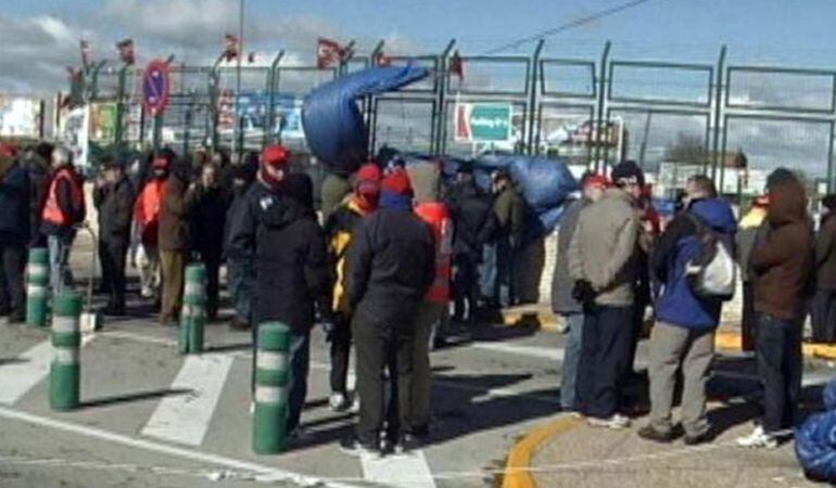 Los trabajadores de Coca Cola escriben una &quot;autobiografía colectiva&quot;.