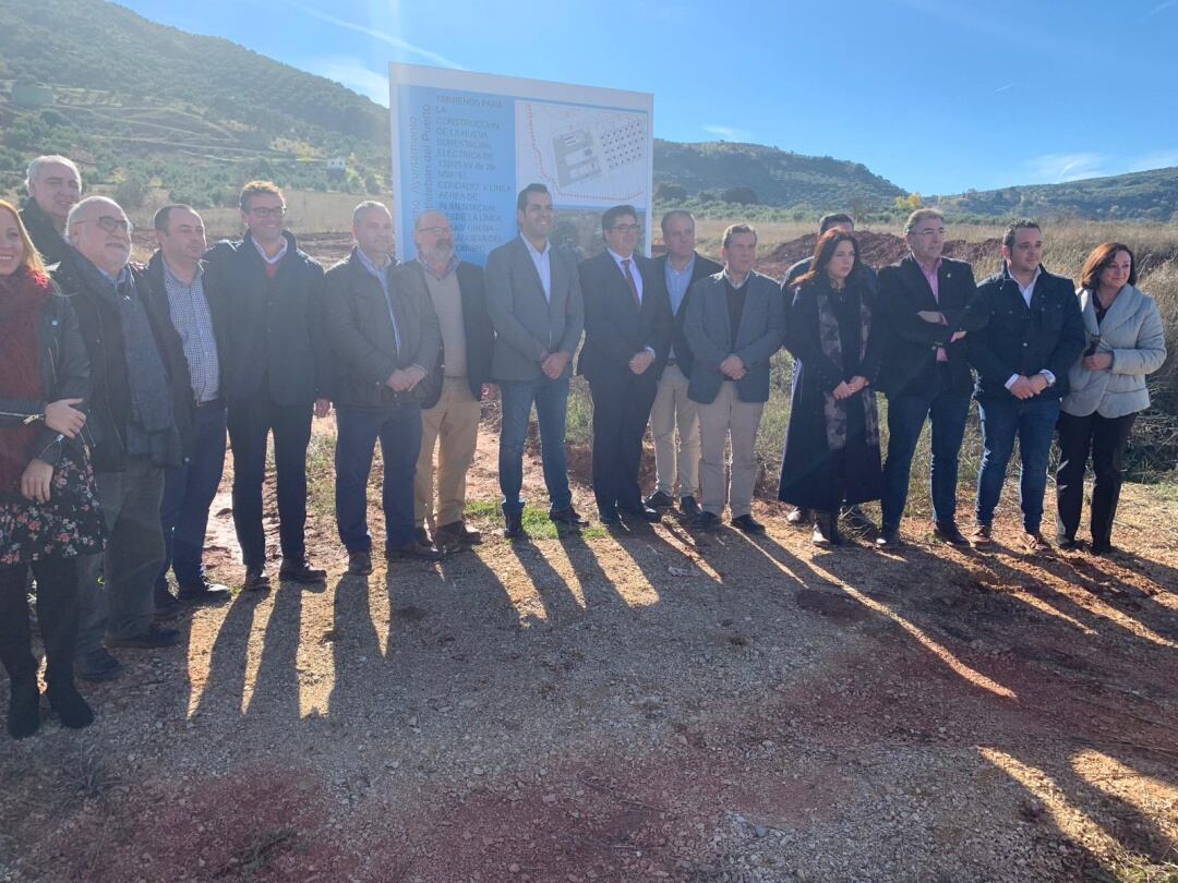 Acto de presentación del proyecto en el polígono El Condado de Santisteban del Puerto.