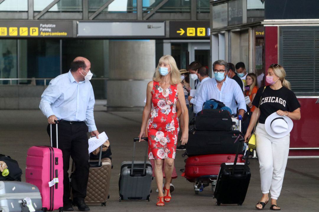 Llegada de turistas a un aeropuerto, en una imagen de archivo