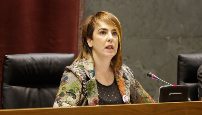 Ainhoa Aznárez, presidenta del Parlamento de Navarra