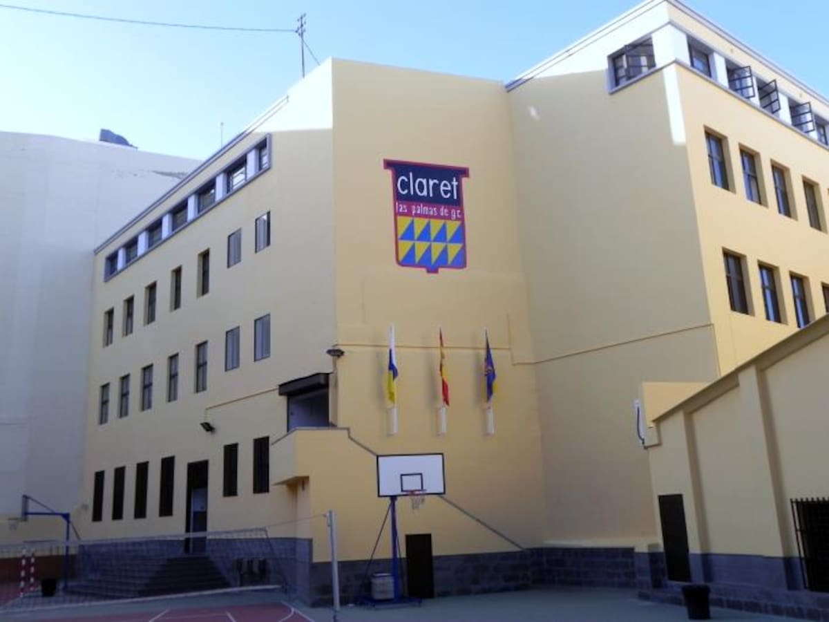 El Claret suspende la actividad lectiva de un profesor por una posible conducta inapropiada