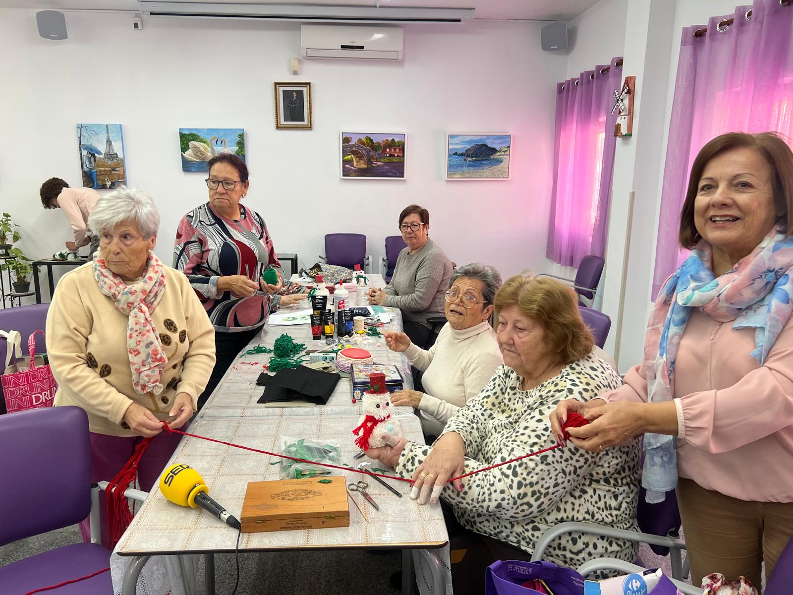Alumbres, un pueblo que resiste entre fábricas