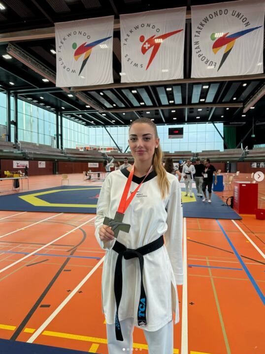 Niara Liñán amb la plata al Swiss Open el passat setembre. Aquest cap de setmana s'ha situat en el top vint del mundial