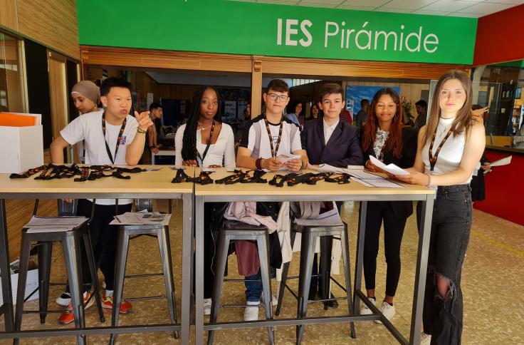 Feria del Empleo en el Pirámide