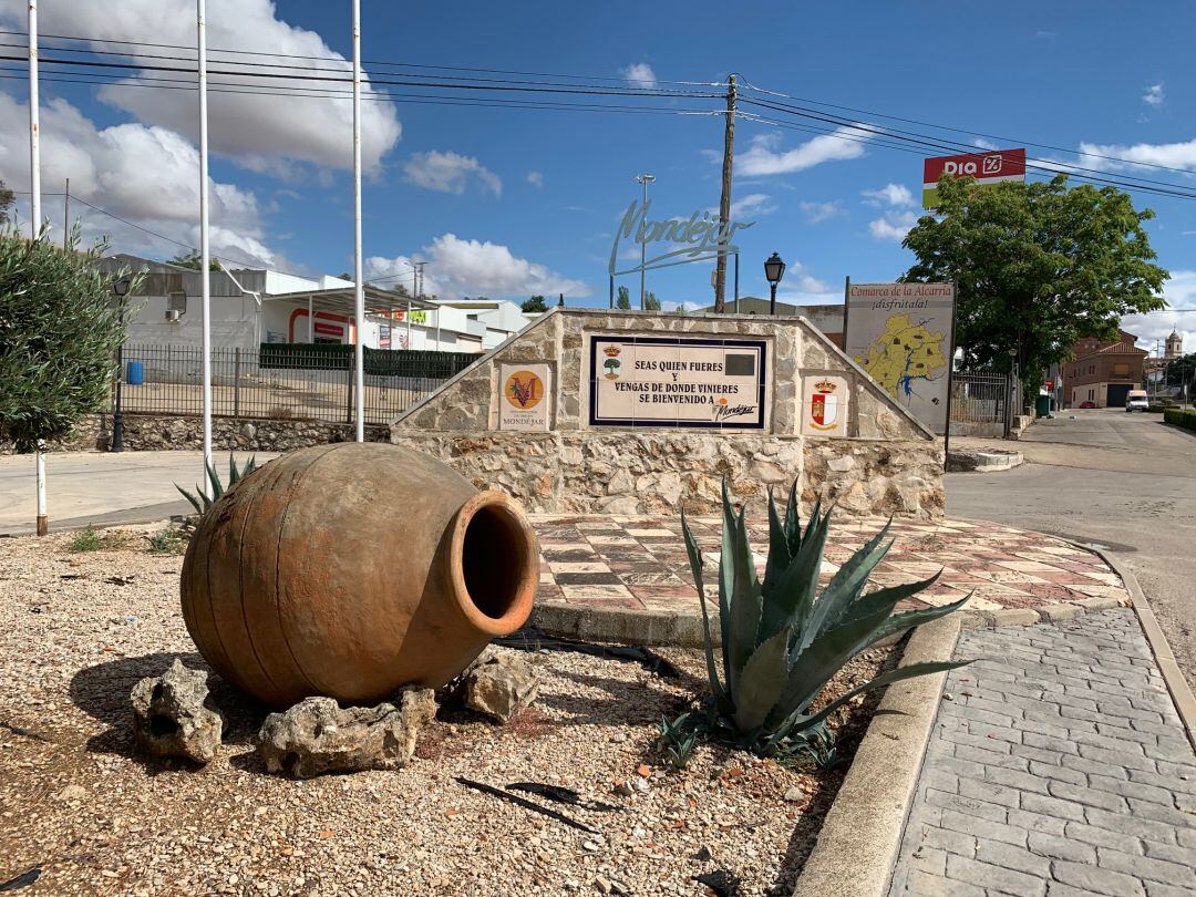 Entrada a Mondéjar