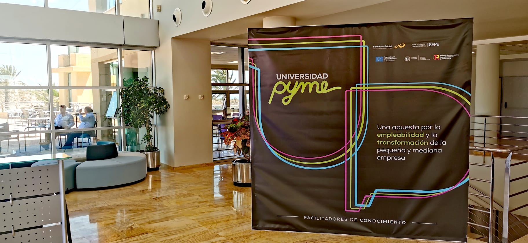 Cartel de la jornada Universidad Pyme, celebrada en Distrito Digital