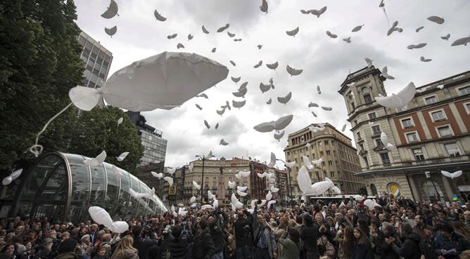 Acto público de despedida de la Coordinadora Gesto por la Paz que ha dicho adiós a sus 28 años de lucha contra ETA.