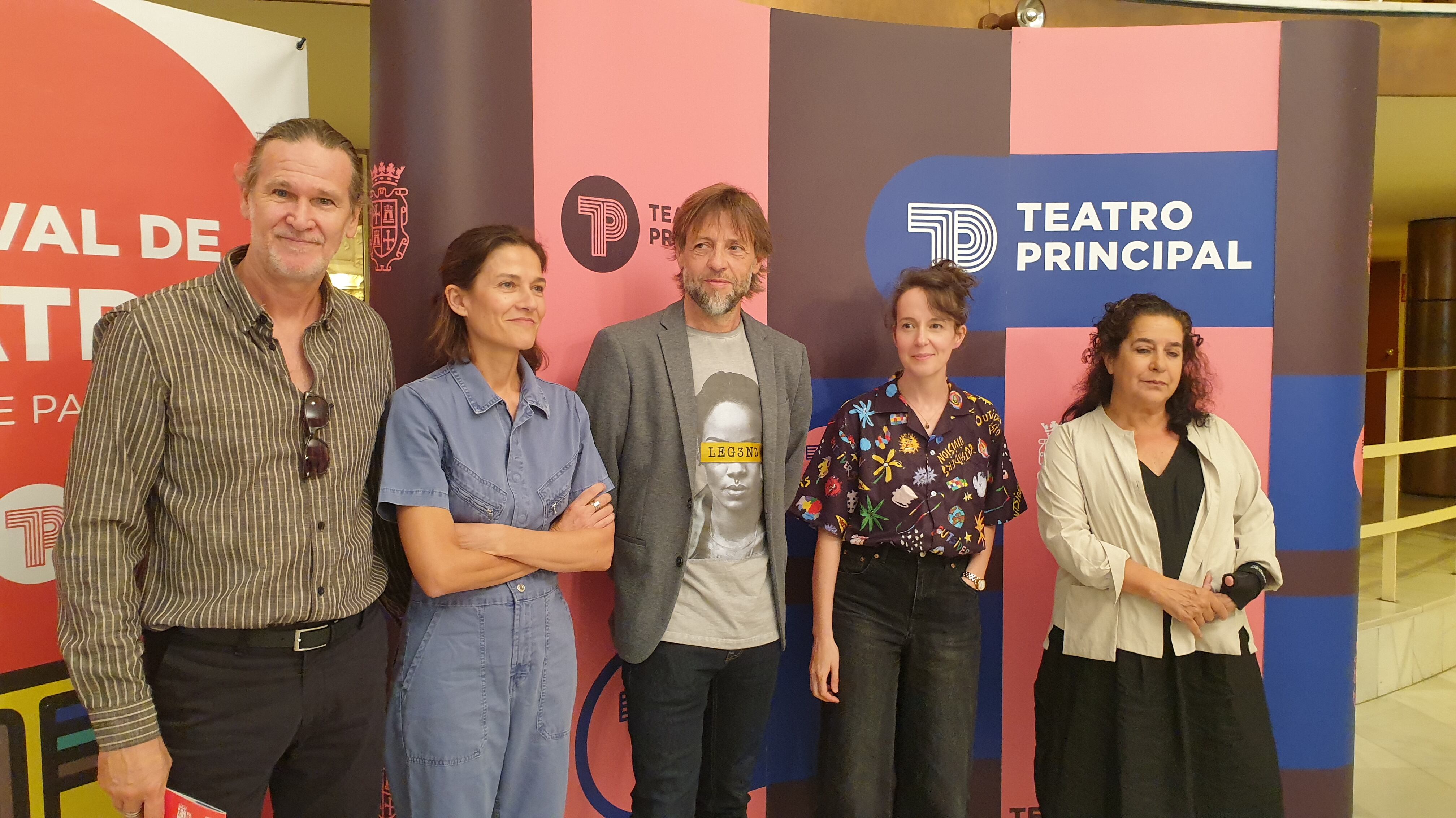 Los premiados en el Festival de Teatro Ciudad de Palencia 2022 ya tienen su placa en las butacas del Principal