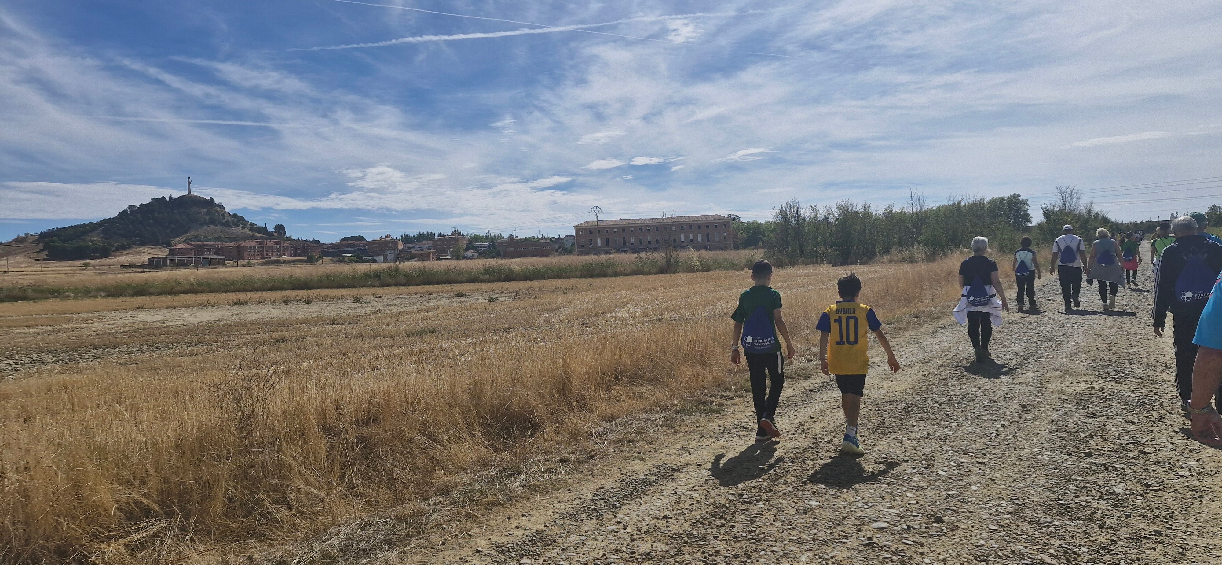 Más de 800 personas participan en la XVI Marcha Inclusiva &#039;Una comunidad de 10&#039;