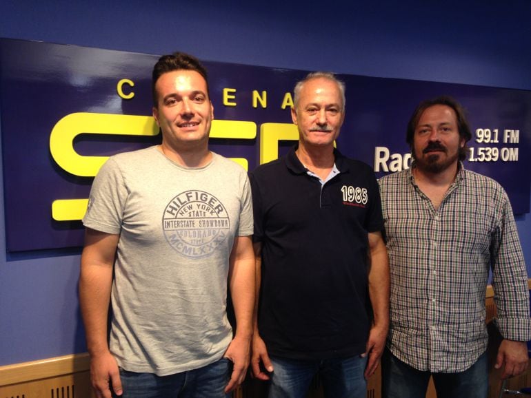 Los Capitanes Moro y Cristiano y el Abanderado en Radio Elche