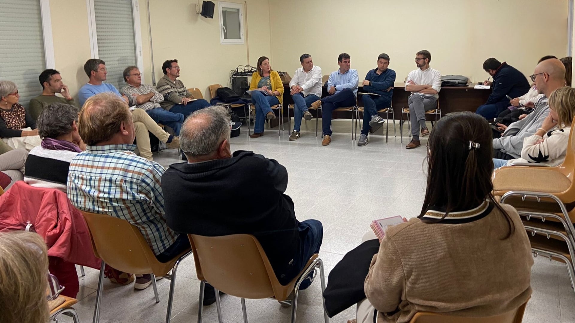 Reunión del PSOE de la Hoya en Alerre