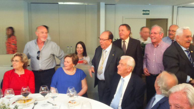 Un momento de la comida tras el homenaje a Ricardo Caballero