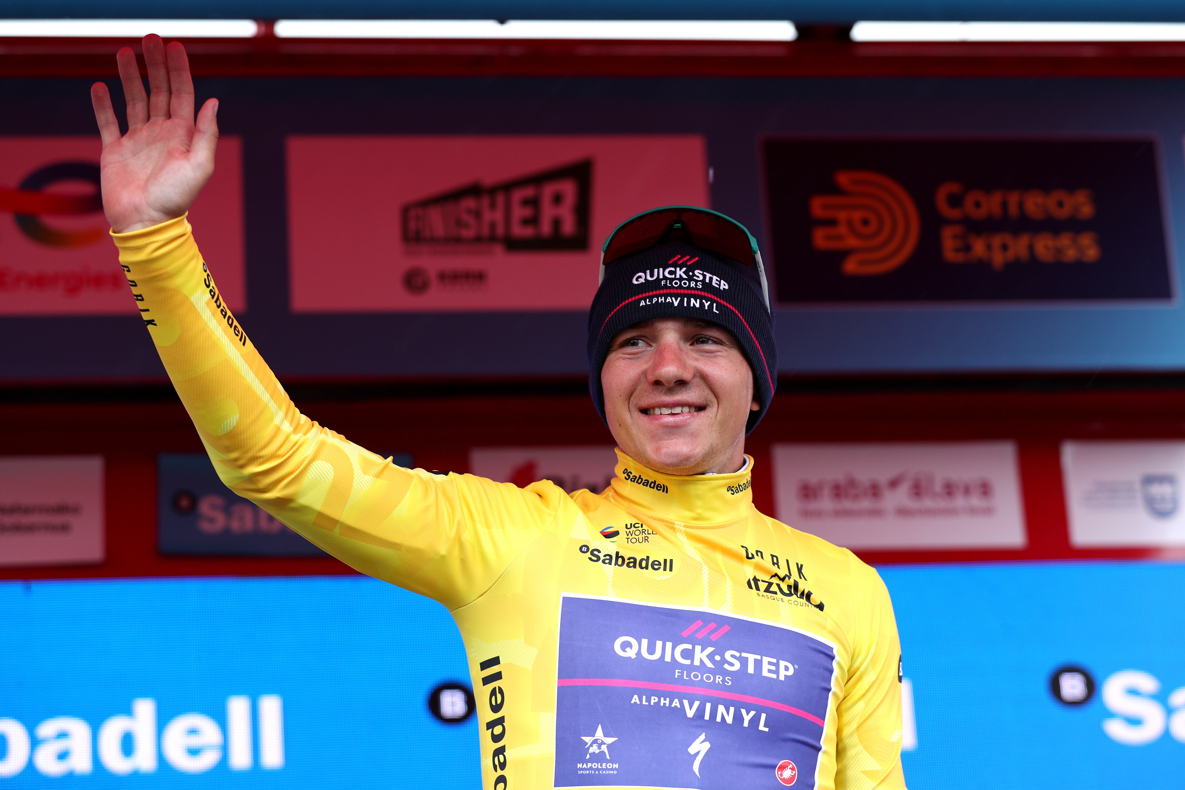 Evenepoel se viste de amarillo en Mallabia