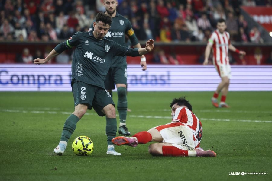El Huesca perdía en El Molinón por 2-1 ante el Sporting de Gijón