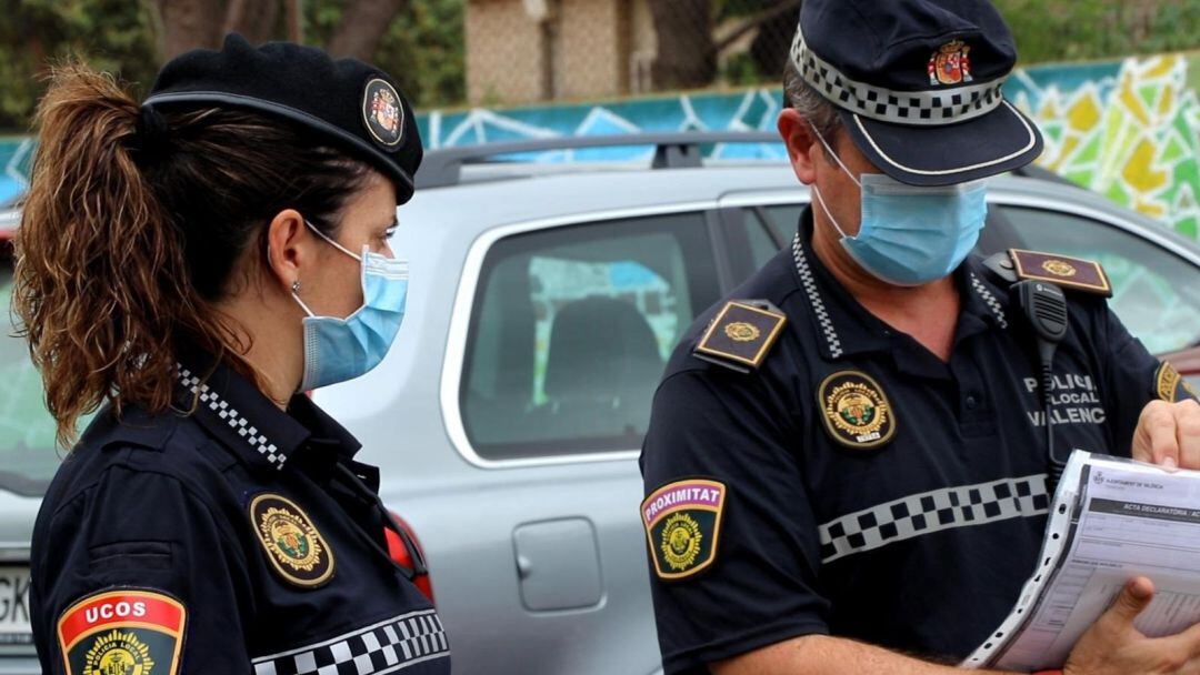 Agentes de la Policía Local de València