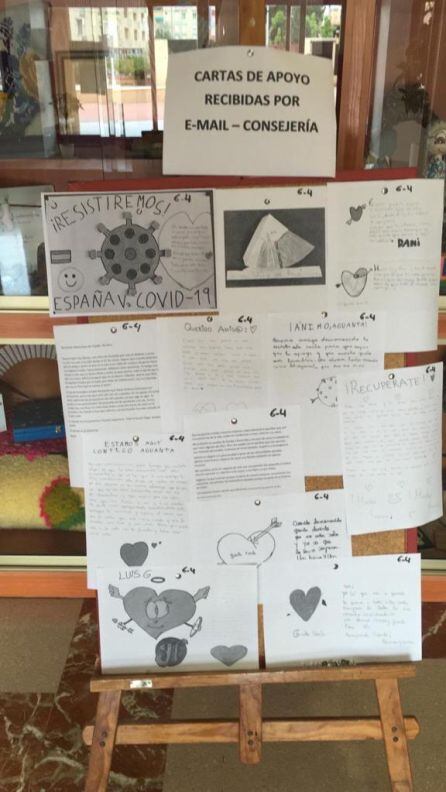 Dibujos y cartas de apoyo a los ancianos y sanitarios de las residencias de mayores de Murcia en este confinamiento