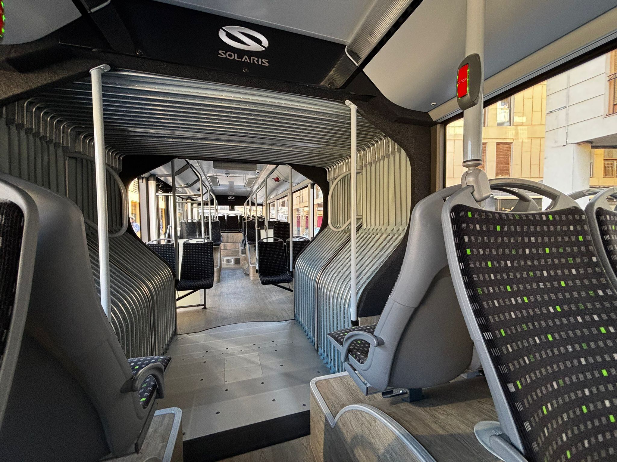 Bus articulado en Elche