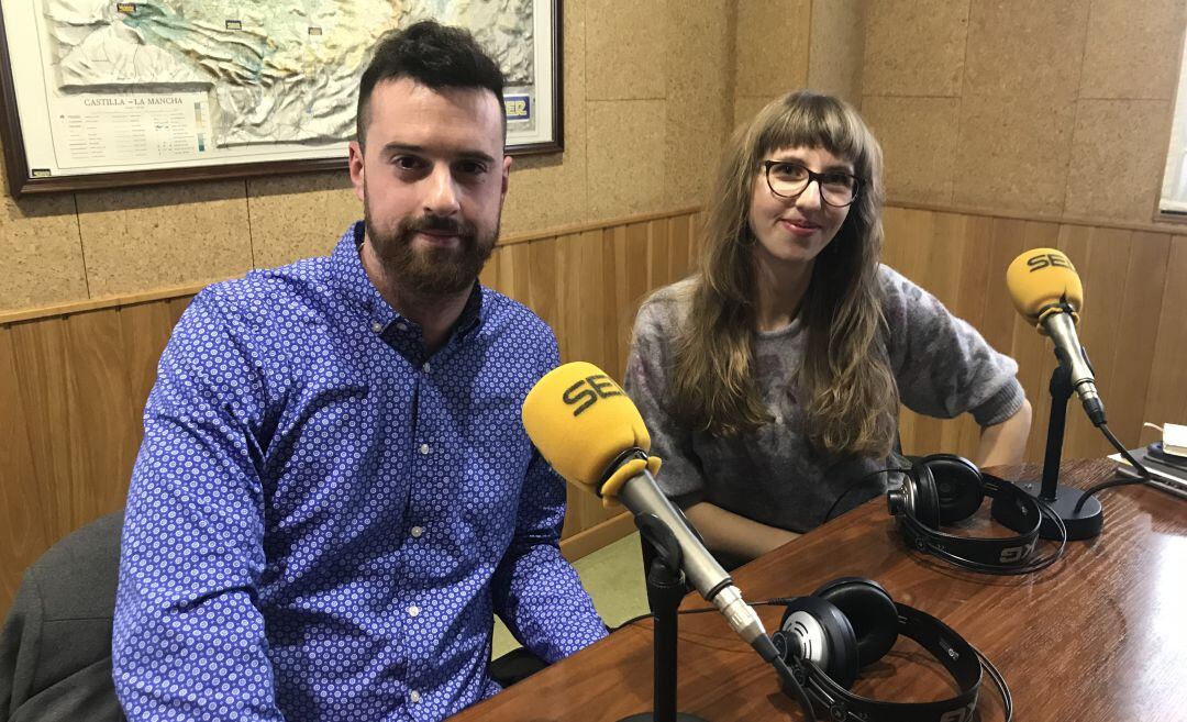 Juan Ignacio Montero y Anna Kasprzak en el estudio de SER Cuenca.