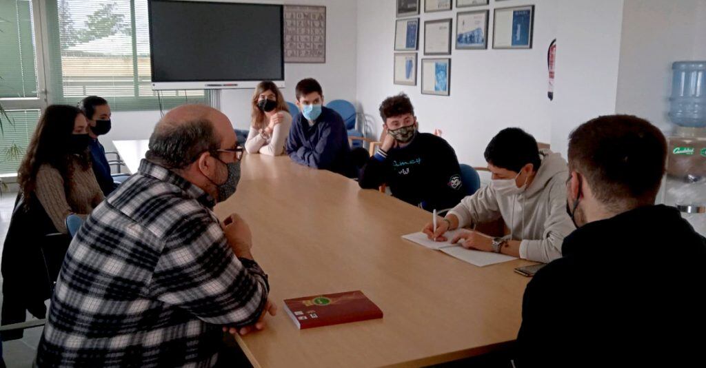 Esta iniciativa se desarrolla por primera vez este curso en hasta seis colegios de la ciudad de Cuenca.