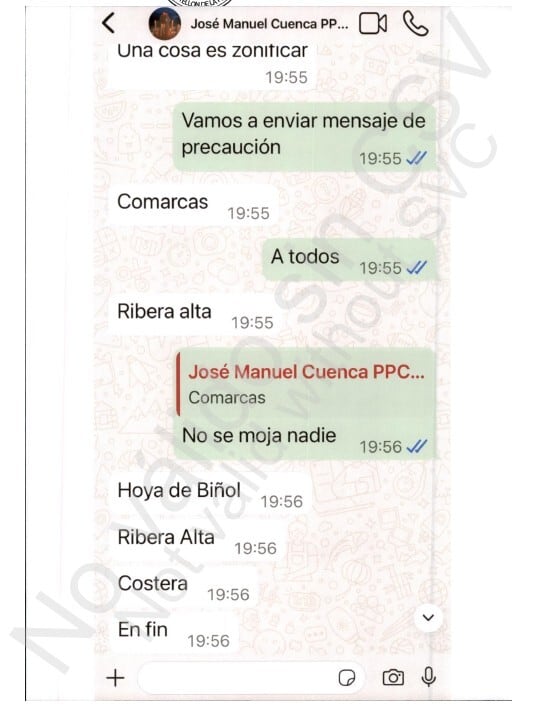 Los WhatsApp entre Salomé Pradas, Carlos Mazón y su jefe de Gabinete en lo peor de la DANA