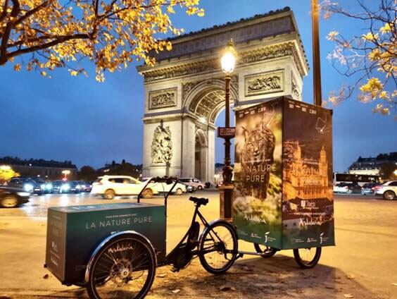 Bicicleta promocional que ha recorrido las calles de París.