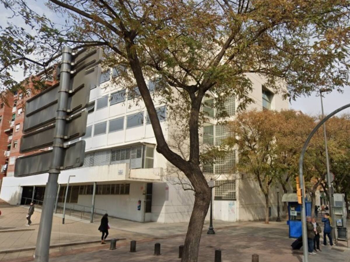 Famílies de Turó de la Peira denuncien que fa 2 anys que no tenen pediatra al barri