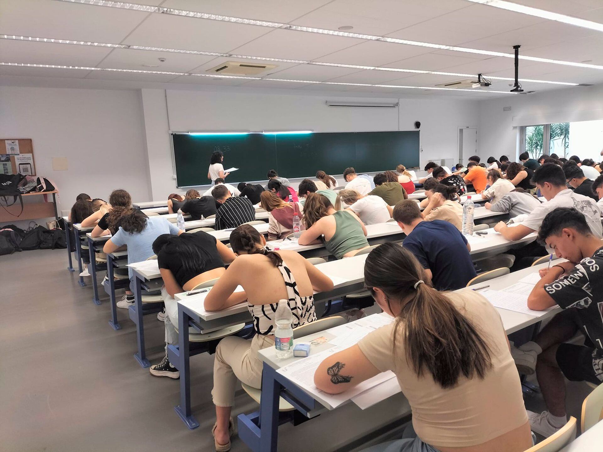 Prueba de la convocatoria ordinaria de junio, celebrada en el Campus de Linares.