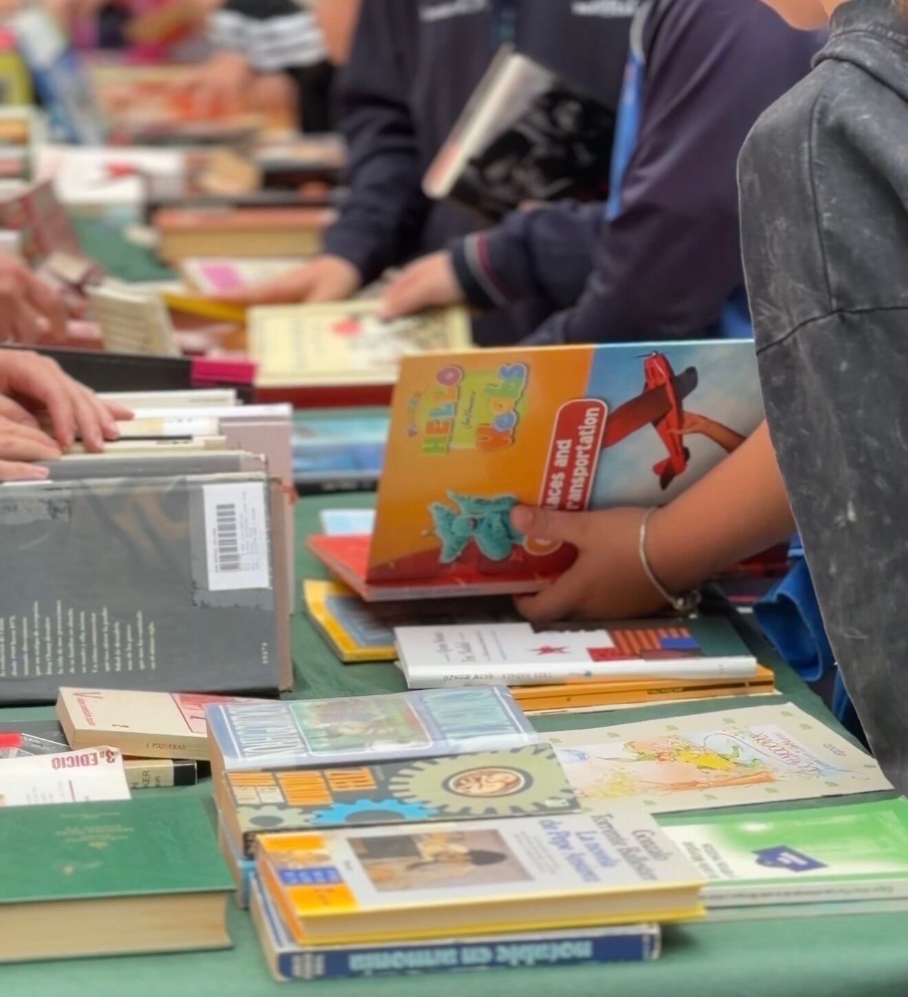 Campaña solidaria "1 Libro x 1 Kilo"